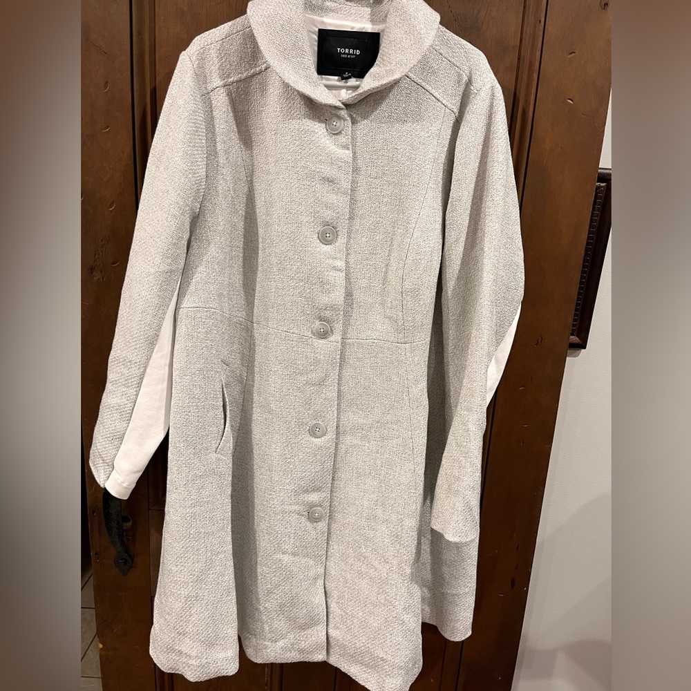 NWT TORRID LIGHTWEIGHT JACKET